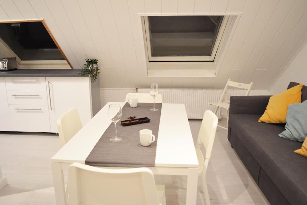 Apartment Ruettenscheid Dachgeschosswohnung *